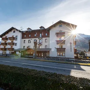 hotel-villa-rina.it-lombardy.com/